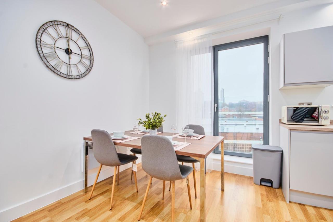 Ferienwohnung Large Duplex Penthouse - Parking Leeds  Exterior foto